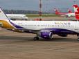 В аеропорту Львова здійснив аварійну посадку літак YanAir (відео)