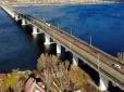 ЗСУ добивають мости на Херсонщині і все російське, що намагається рухатися по них. Знищено десятки одиниць військової техніки противника